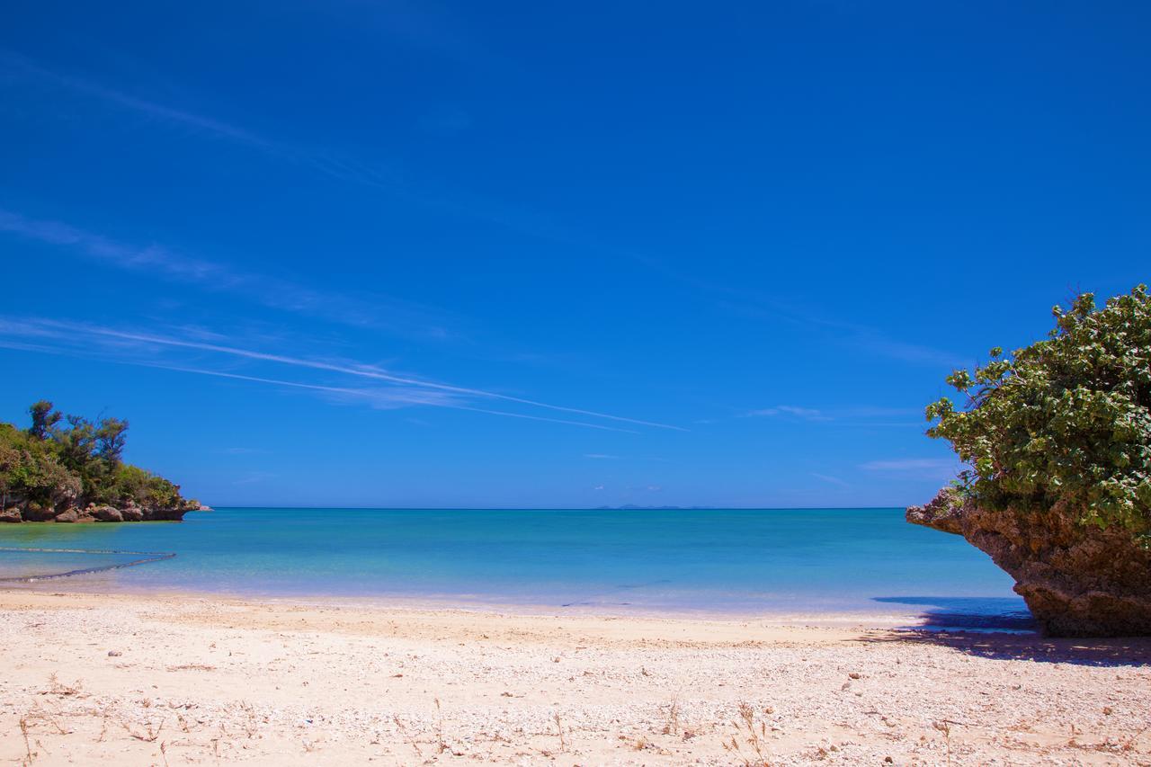 Kariyushi Condominium Resort Motobu The Beach Garden House المظهر الخارجي الصورة